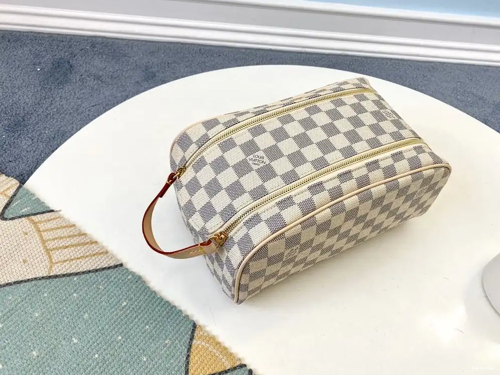Fake Louis Bags TOILETRY VUITTON LOUIS BAG 0630